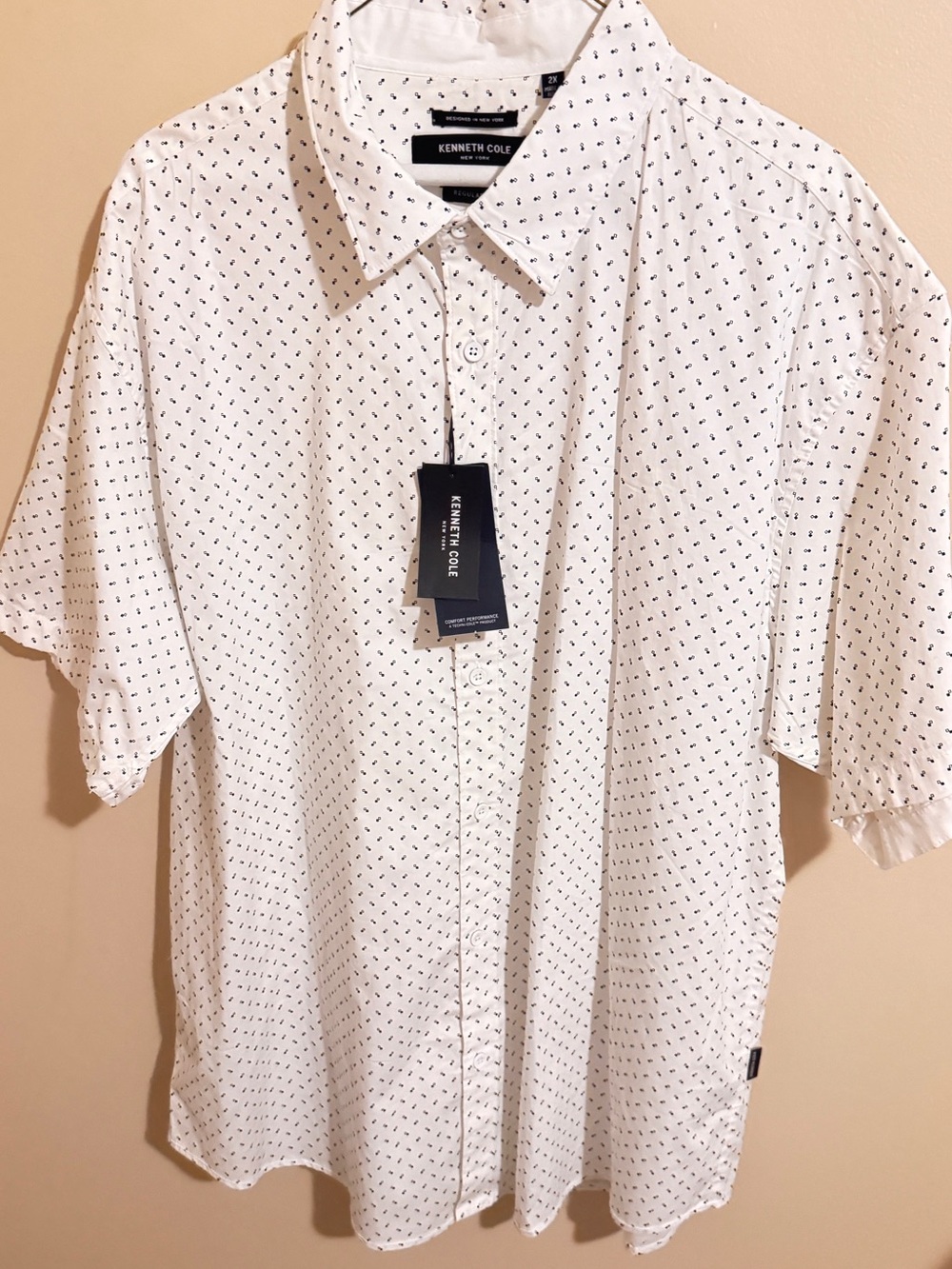 Kenneth Cole White Short-Sleeve Button-Down with Tiny Black  Dot Print